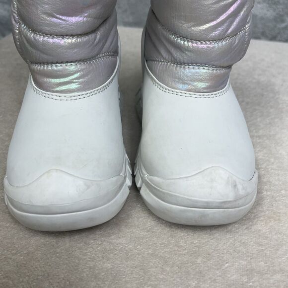 Hunter Kids Boots in Silver and White - Picture 10 of 15
